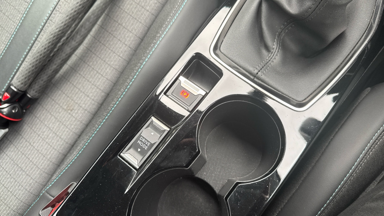 Peugeot 208 1.2 PureTech 100 Allure Premium + 5dr Petrol Hatchback